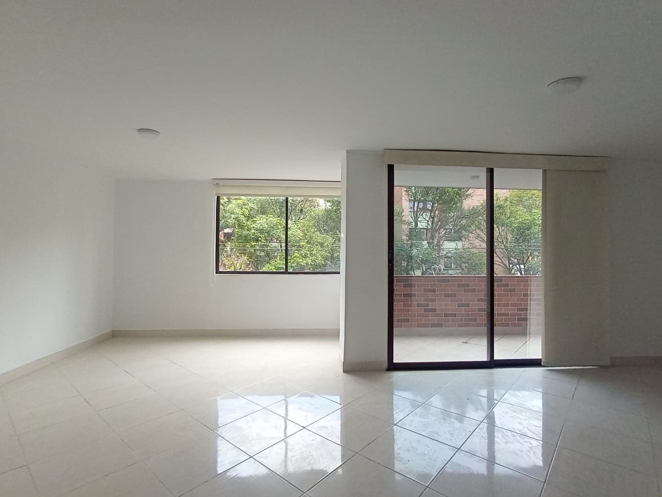 Apartamento en venta en Laureles, Medellín · foto 2 de 19