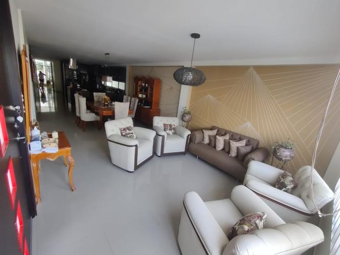 Casa de 3 alcobas en venta en El Silencio, Puerto Colombia, 300 m² · foto 2 de 15