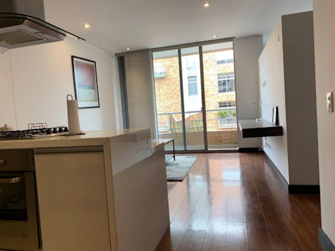 Apartamento de 1 alcoba en arriendo en Chico Norte, Bogotá, 54 m² · foto 3 de 18
