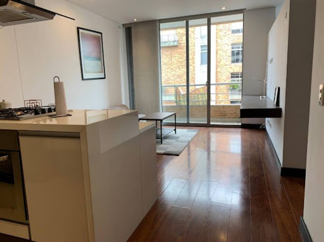 Apartamento de 1 alcoba en arriendo en Chico Norte, Bogotá, 54 m² · foto 6 de 18
