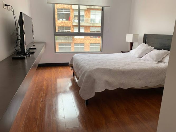 Apartamento de 1 alcoba en arriendo en Chico Norte, Bogotá, 54 m² · foto 10 de 18