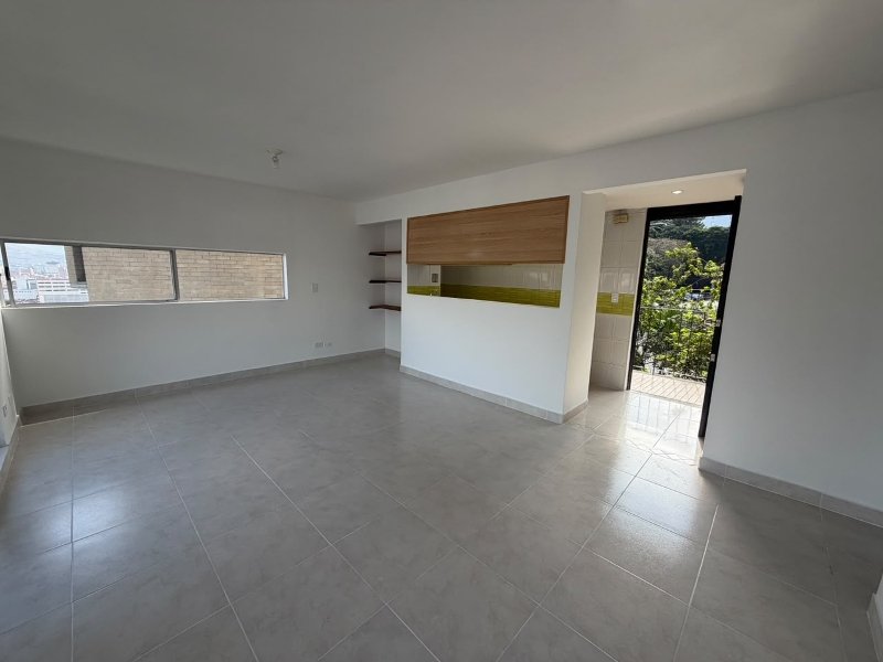 Apartamento de 2 habitaciones en arriendo en El Poblado, Medellín — imagen 1 de 17