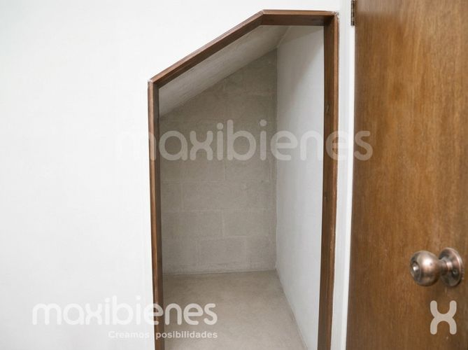 Local en venta en Rionegro, 101 m² · foto 9 de 9