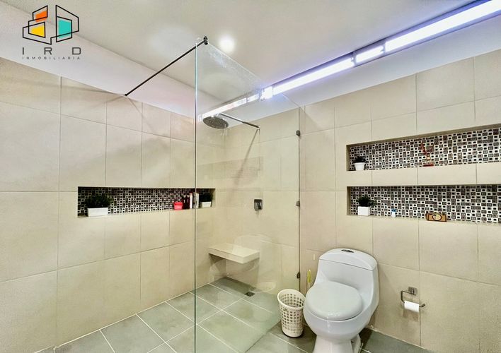 Casa de 3 alcobas en venta en Belén, Medellín, 191 m² · foto 23 de 24