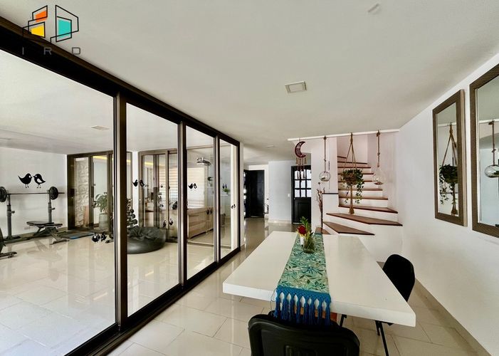 Casa de 3 alcobas en venta en Belén, Medellín, 191 m² · foto 9 de 24