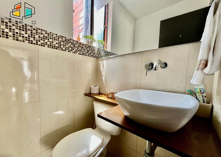 Casa de 3 alcobas en venta en Belén, Medellín, 191 m² · foto 24 de 24
