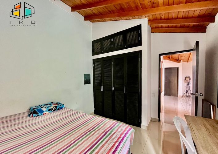 Casa de 3 alcobas en venta en Belén, Medellín, 191 m² · foto 17 de 24