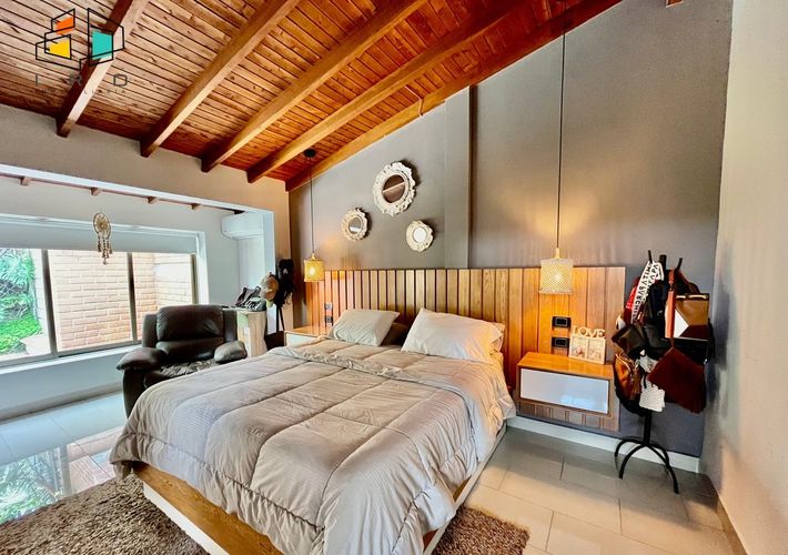 Casa de 3 alcobas en venta en Belén, Medellín, 191 m² · foto 13 de 24