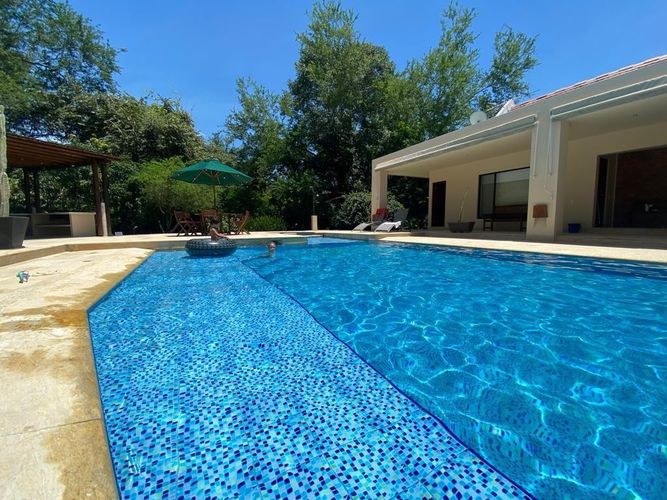 Casa de 4 alcobas en venta en Ricaurte, 400 m² · foto 3 de 20