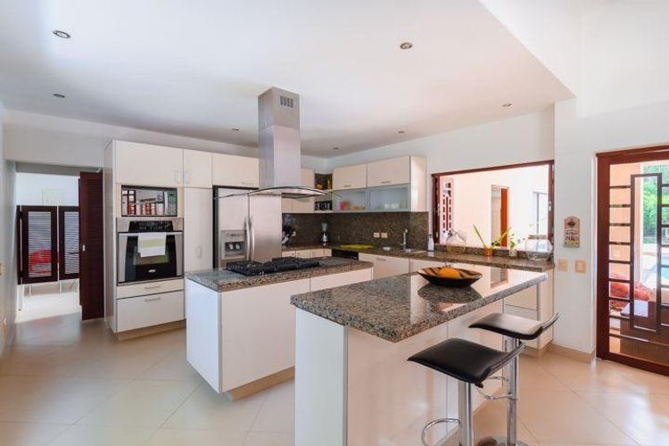 Casa de 4 alcobas en venta en Ricaurte, 400 m² · foto 12 de 20