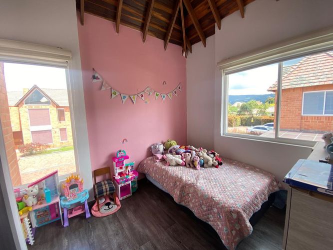 Casa de 3 alcobas en venta en Cr Costa Rica, Chía, 200 m² · foto 8 de 17
