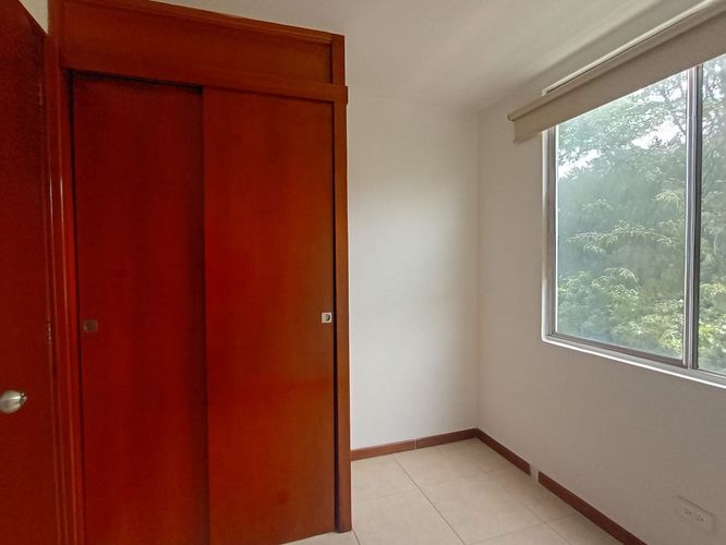 Apartamento de 3 alcobas en arriendo en Laureles, Medellín, 86 m² · foto 13 de 18