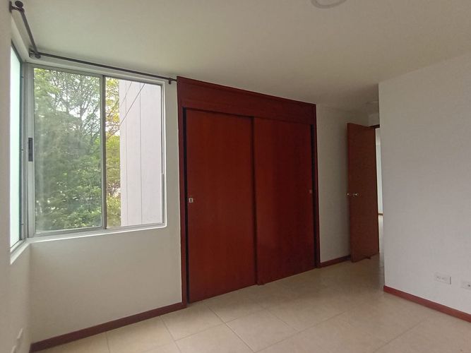 Apartamento de 3 alcobas en arriendo en Laureles, Medellín, 86 m² · foto 8 de 18
