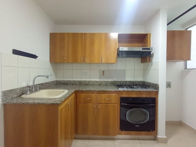 Apartamento de 3 alcobas en arriendo en Laureles, Medellín, 86 m² · foto 7 de 18