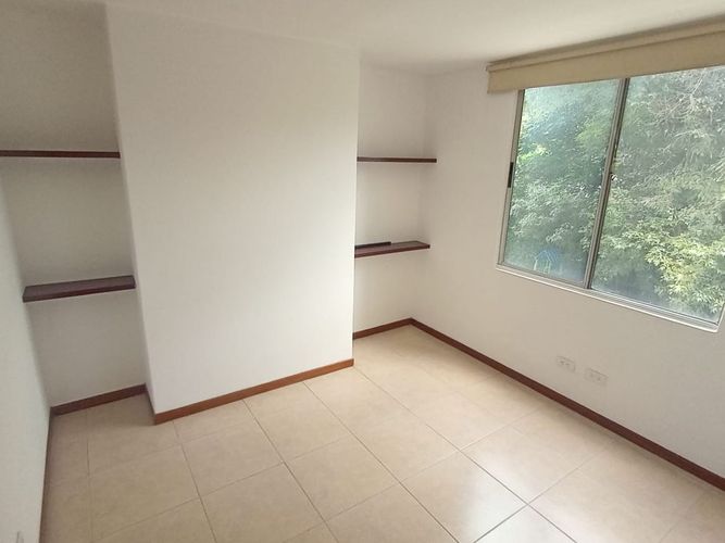 Apartamento de 3 alcobas en arriendo en Laureles, Medellín, 86 m² · foto 11 de 18