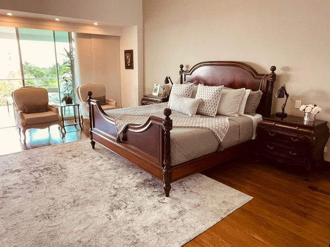 Casa de 4 alcobas en venta en El Poblado, Medellín, 658 m² · foto 10 de 14