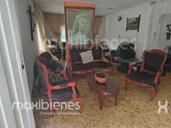 Lote en venta en Centro, Bello, 705 m² · foto 2 de 3