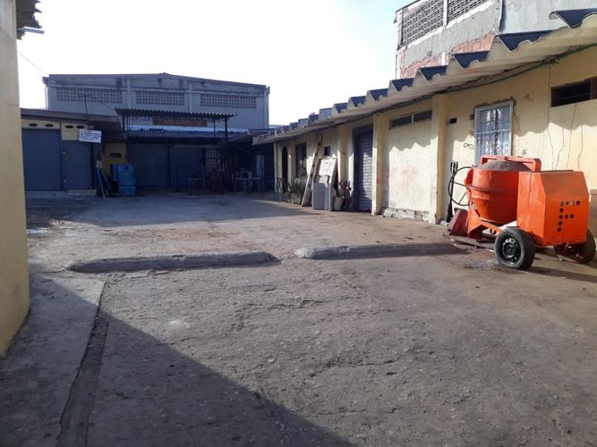 Bodega en venta en Abajo, Barranquilla, 1279 m² · foto 2 de 12
