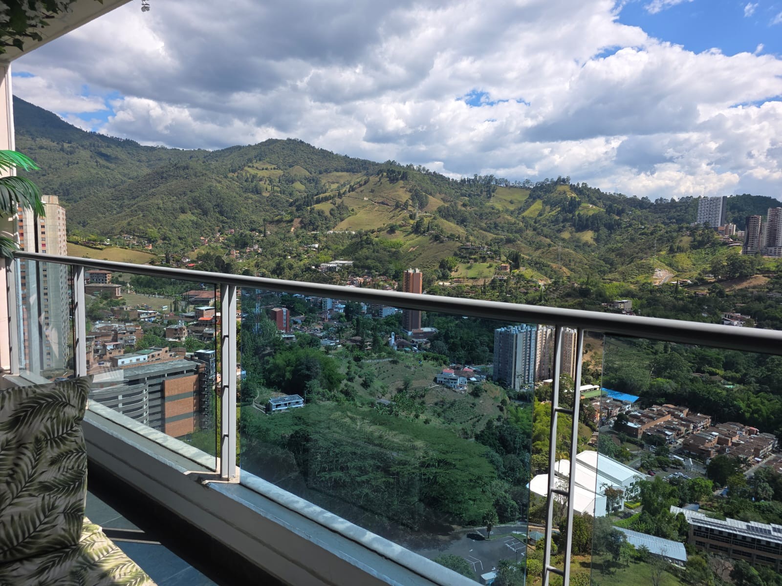 Apartamento en venta en Aves Maria, Sabaneta · foto 2 de 24