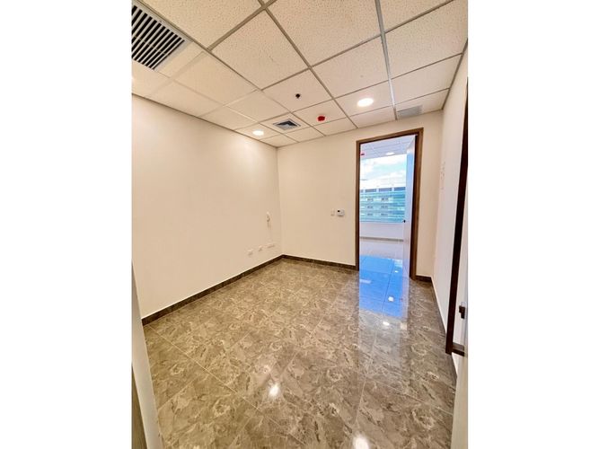 Local en arriendo en Conjunto Residencial Villa Campestre, Barranquilla, 23 m² · foto 2 de 7