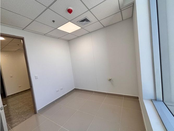 Local en arriendo en Conjunto Residencial Villa Campestre, Barranquilla, 23 m² · foto 4 de 7