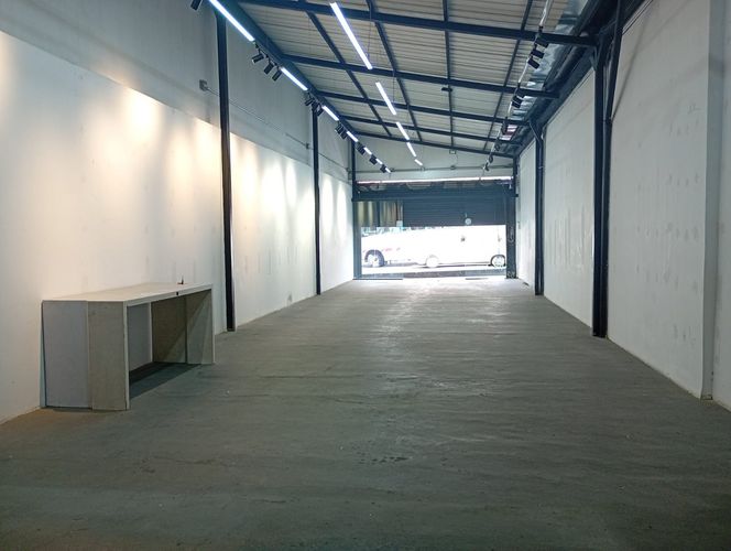 Local en arriendo en San Fernando, Medellín, 132 m² · foto 8 de 10