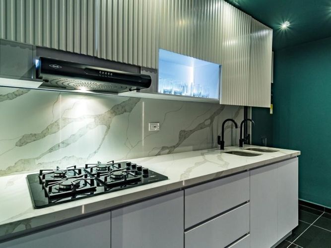 Oficina en venta en El Poblado, Medellín, 1300 m² · foto 12 de 17