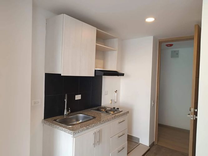 Apartaestudio en arriendo en Centro Histórico, Bogotá, 24 m² · foto 7 de 8