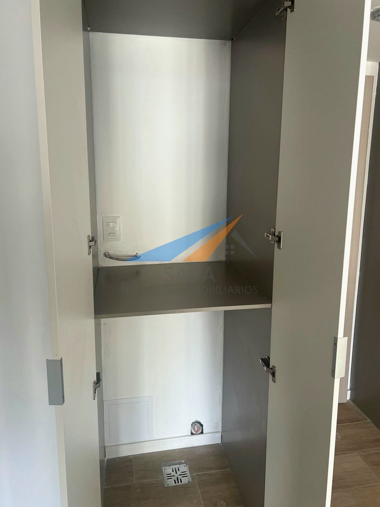 Alquiler Apartamento 1 Dormitorio en Tres Cruces! Terraza con Parrillero. · Foto 11