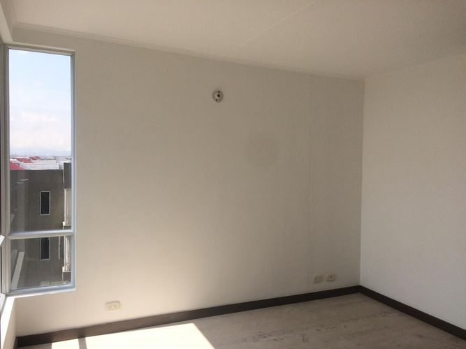 Apartamento en venta en Fontibon, Bogotá · foto 6 de 13