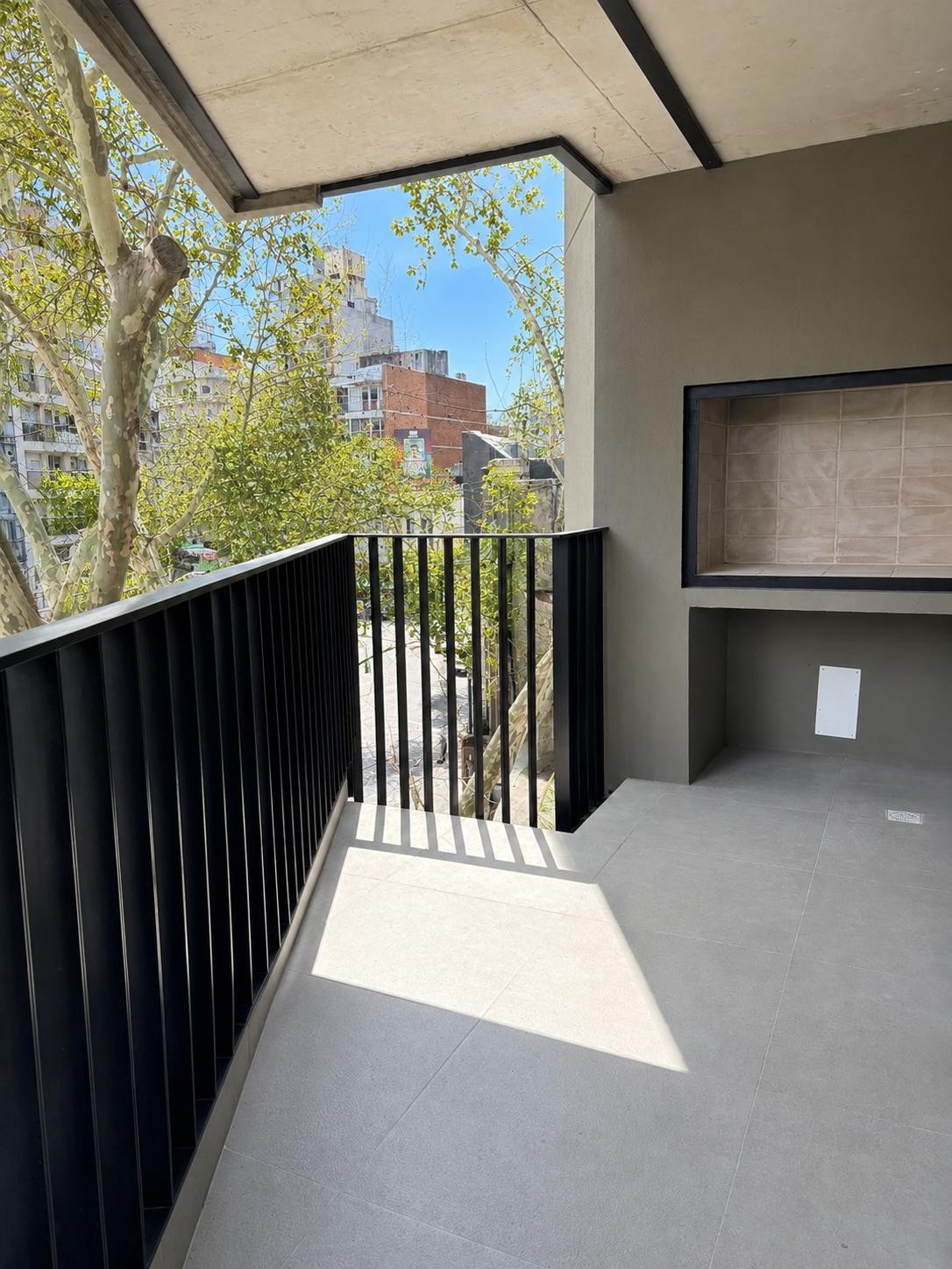 Apartamento a estrenar! Venta Parque Rodó 1 dorm Parrillero