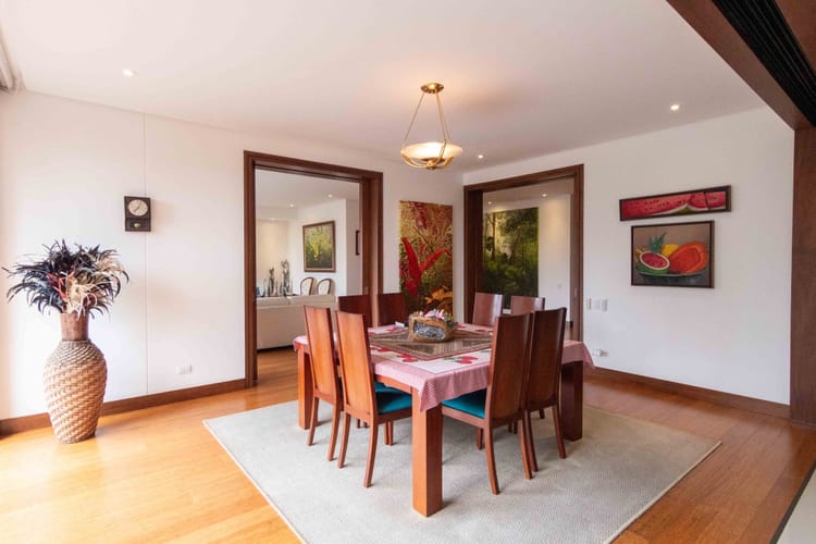 Apartamento de 3 alcobas en venta en Cerros De Los Alpes, Bogotá, 307 m² · foto 11 de 24