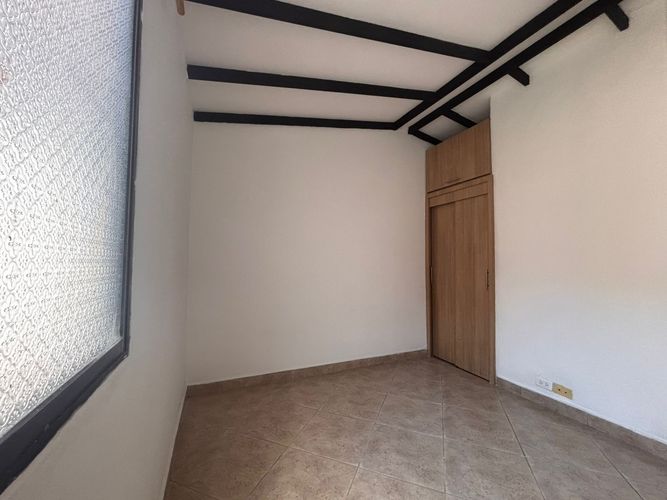 Oficina en arriendo en Zona Centro, Envigado, 131 m² · foto 6 de 19