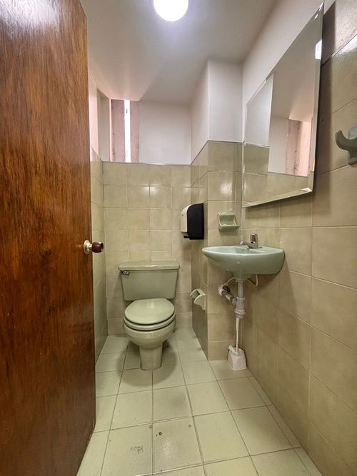 Oficina en arriendo en Zona Centro, Envigado, 131 m² · foto 11 de 19