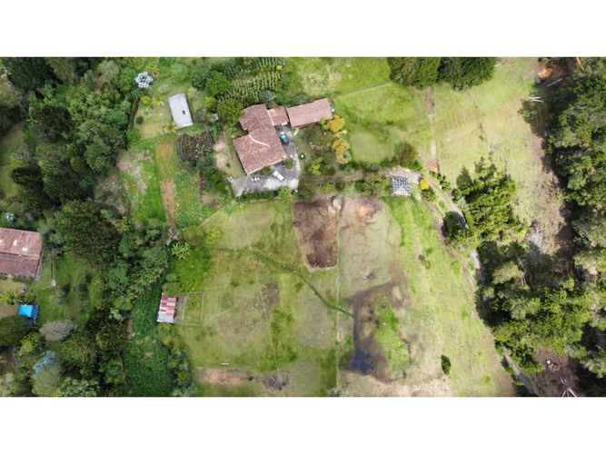 Finca en venta en El Molino, Guarne, 300 m² · foto 18 de 24