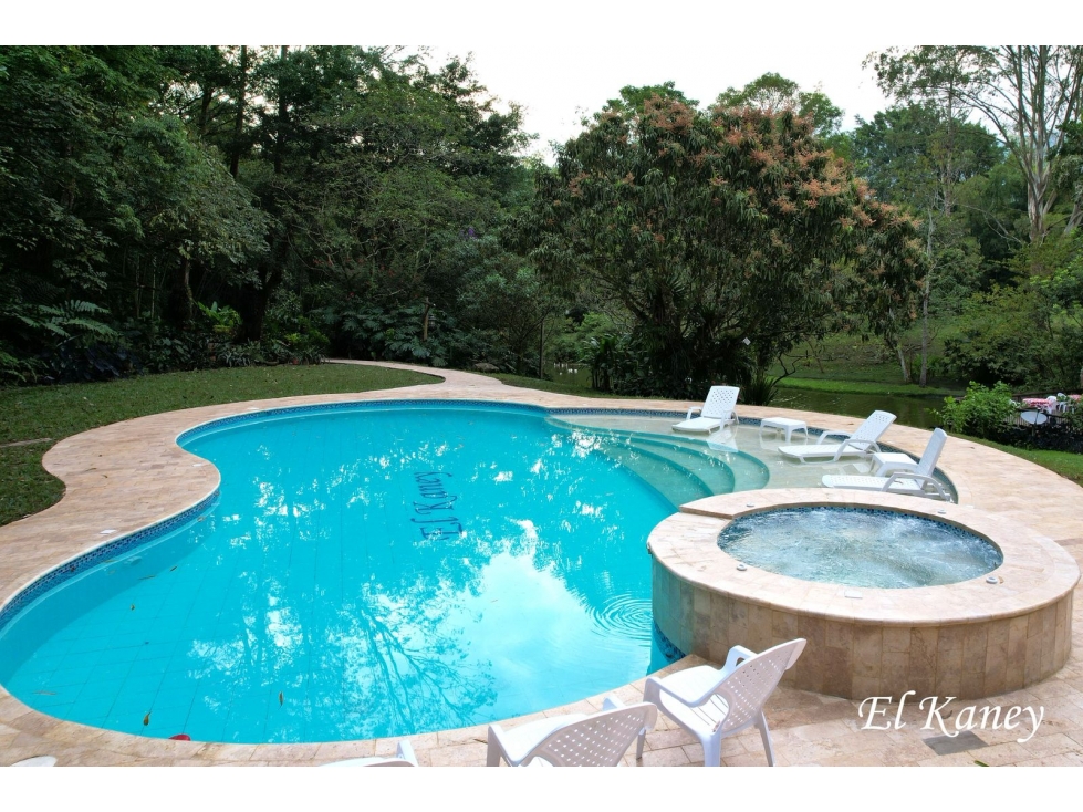 5BR Country House in Centro (420 m²) for Sale - 4