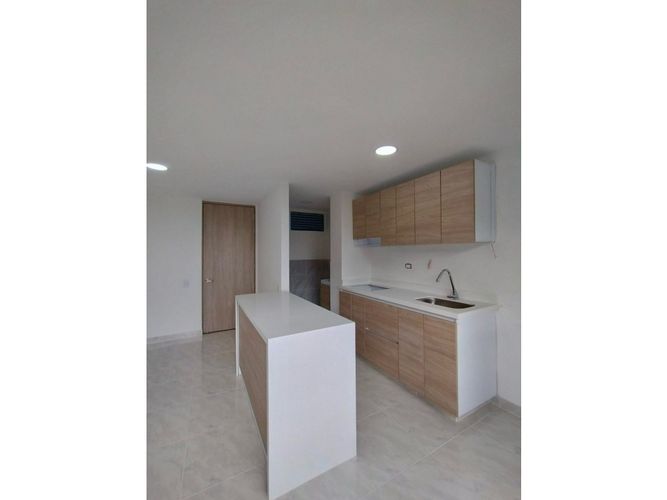 Apartamento de 2 alcobas en venta en Salento, Bello, 56 m² · foto 2 de 24