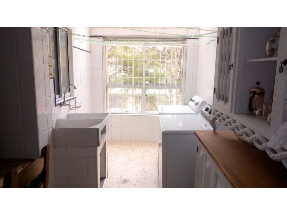 Apartamento en venta en Laureles, Medellín · foto 3 de 22
