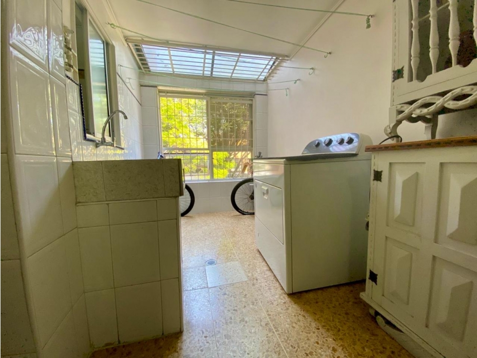 Apartamento en venta en Laureles, Medellín · foto 4 de 22