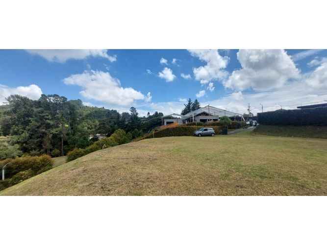 Lote en venta en Pantanillo, Envigado, 2007 m² · foto 5 de 7