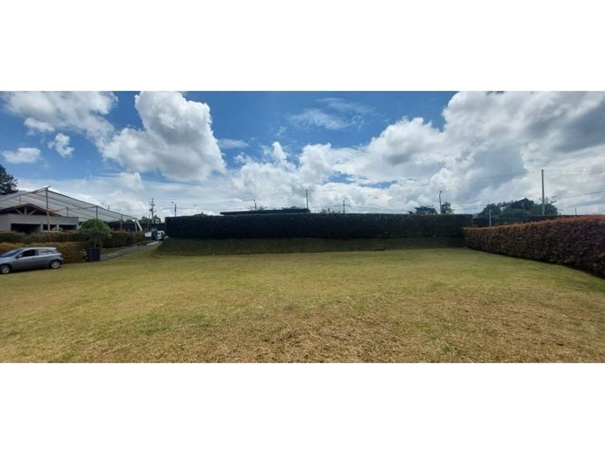 Lote en venta en Pantanillo, Envigado, 2007 m² · foto 6 de 7