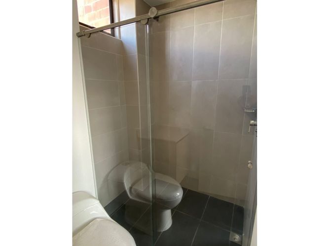 Apartamento de 2 alcobas en venta en Loma Del Escobero, Envigado, 85 m² · foto 6 de 11