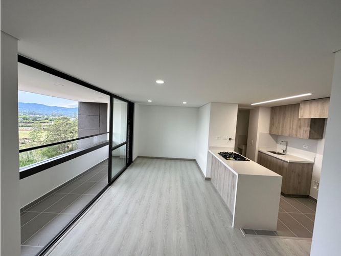 Apartamento de 2 alcobas en venta en Gualanday, Rionegro, 74 m² · foto 4 de 12