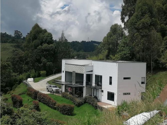 Casa en venta en Las Palmas, Envigado · foto 5 de 24