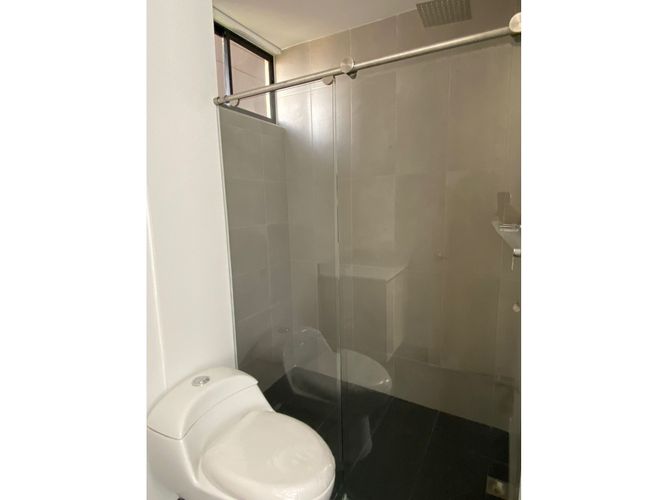 Apartamento de 2 alcobas en venta en Loma Del Escobero, Envigado, 85 m² · foto 9 de 11
