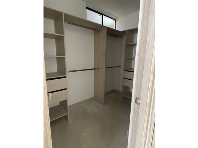 Apartamento de 2 alcobas en venta en Loma Del Escobero, Envigado, 85 m² · foto 11 de 11