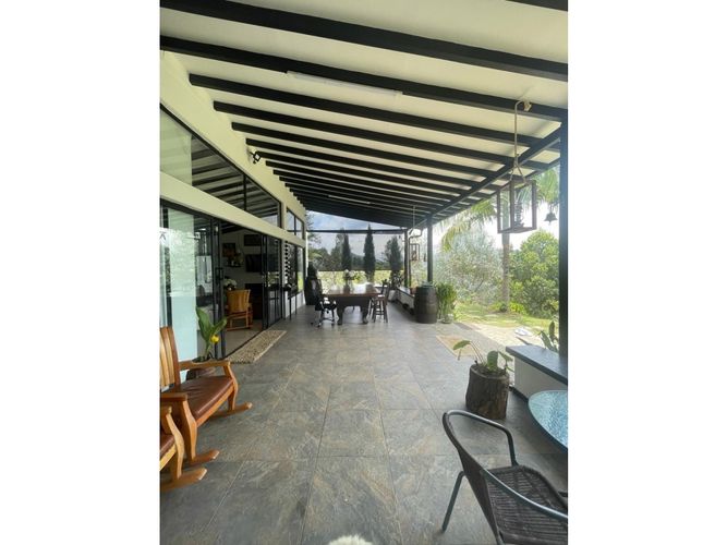 Finca en venta en Nazareth, El Retiro, 216 m² · foto 3 de 24