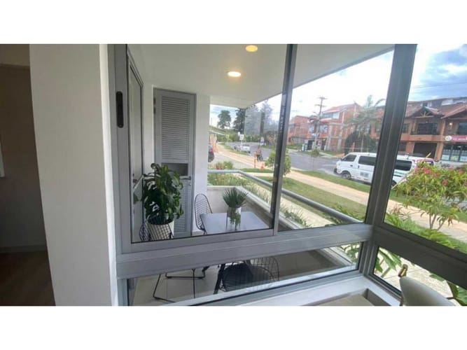 Apartamento de 3 alcobas en venta en El Porvenir, Rionegro, 77 m² · foto 5 de 10