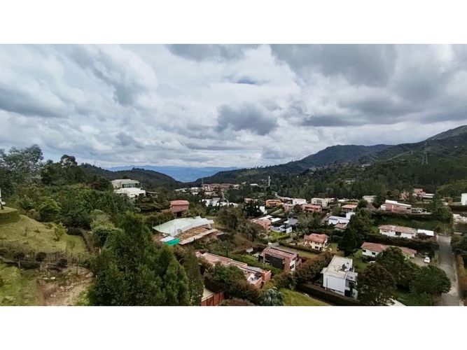 Casa de 7 alcobas en venta en Loma Del Escobero, El Retiro, 617 m² · foto 6 de 24
