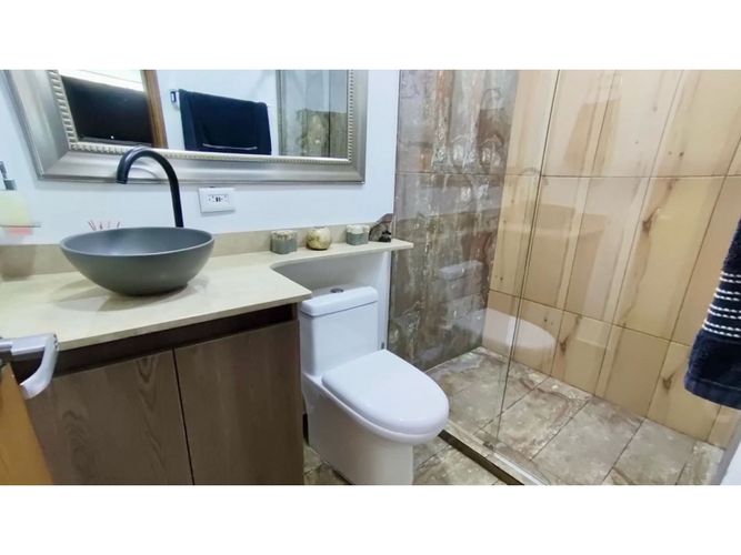 Casa de 7 alcobas en venta en Loma Del Escobero, El Retiro, 617 m² · foto 10 de 24